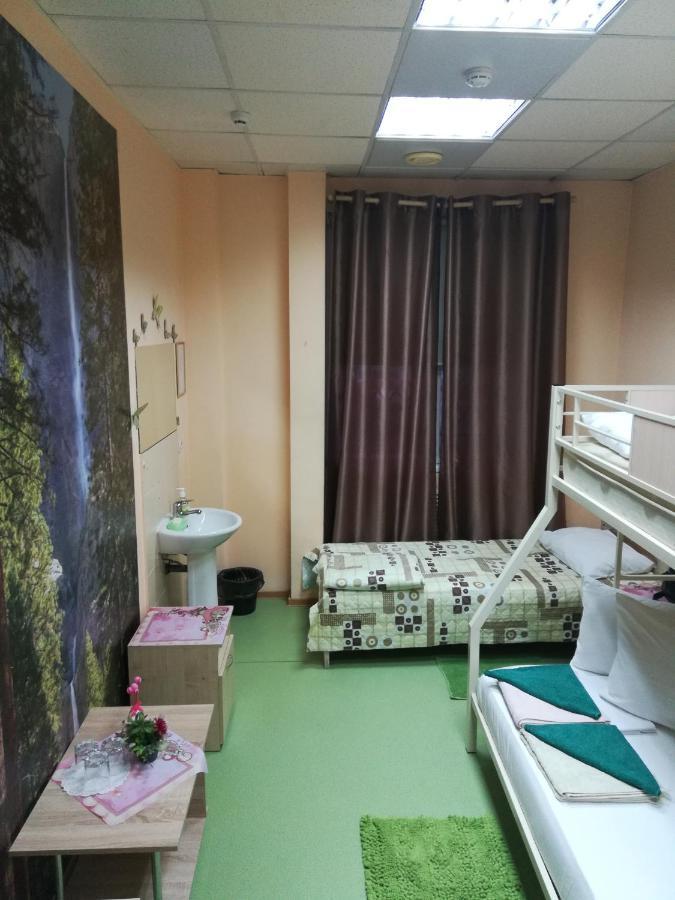 Dachny Hostel На Метро "Заельцовская" Novosibirsk Dış mekan fotoğraf